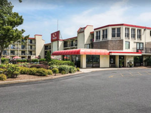 Econo Lodge Inn & Suites Resort - Rehoboth Beach