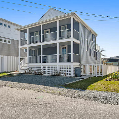 Bethany Beach, Steps to the Ocean – Sleeps 10
