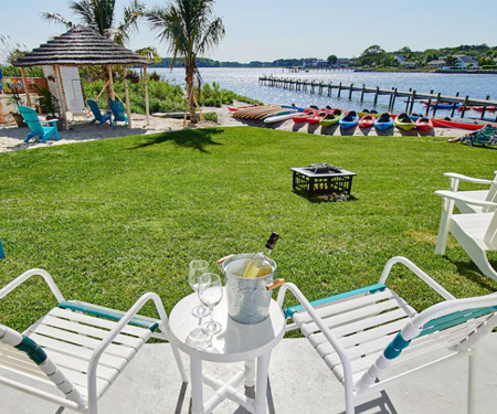 The Bay Resort Waterfront Hotel Webcam in Dewey Beach