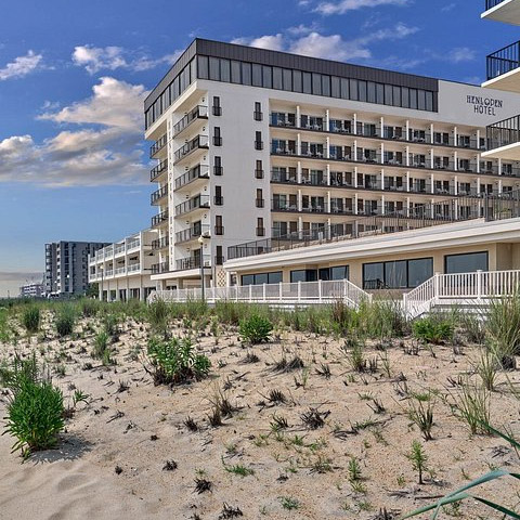 Henlopen Oceanfront Hotel