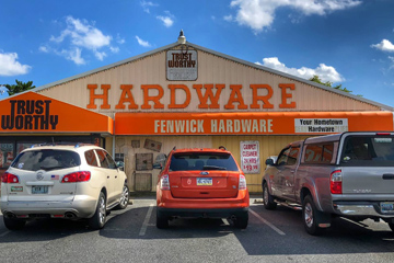 Lighthouse Rd Traffic Cam from Fenwick Hardware